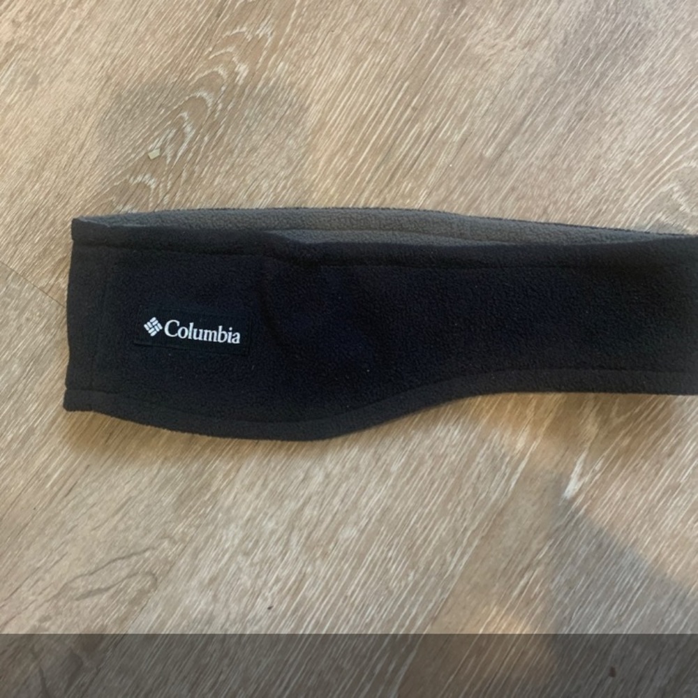 Reversible Columbia fleece headband/ear warmer